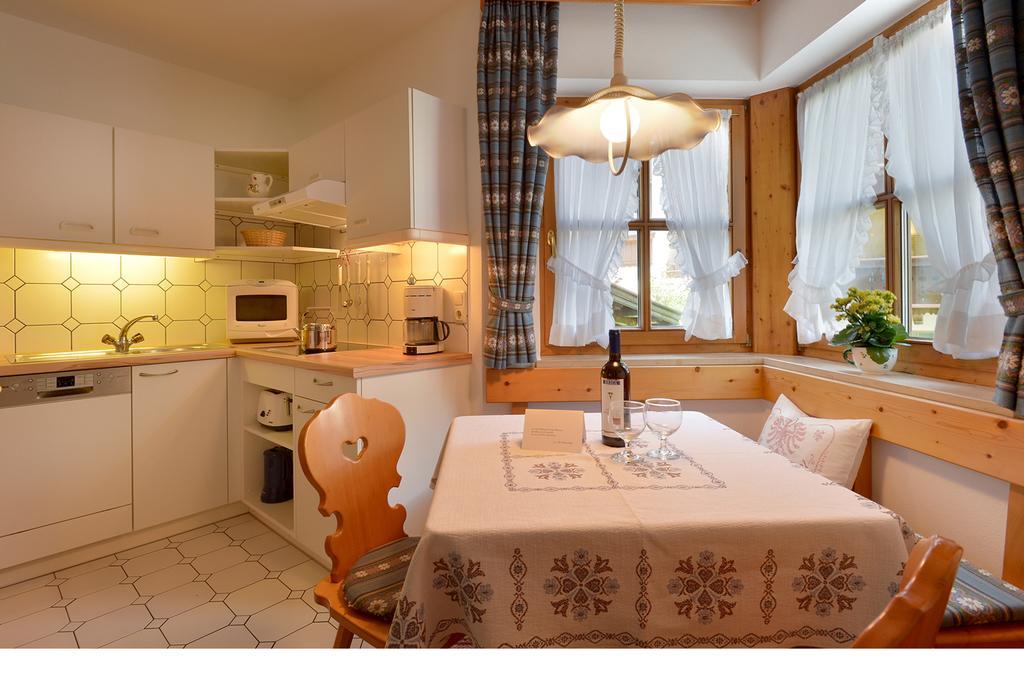 Haus Gaisberger Apartment ไมย์อาโฮเฟิน ห้อง รูปภาพ