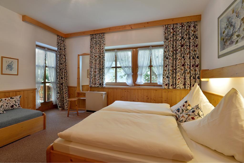 Haus Gaisberger Apartment ไมย์อาโฮเฟิน ห้อง รูปภาพ