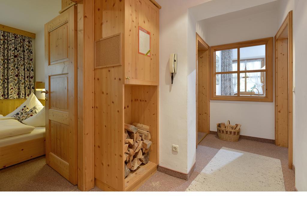 Haus Gaisberger Apartment ไมย์อาโฮเฟิน ห้อง รูปภาพ